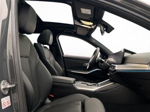 BMW 330 bild 14