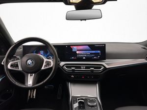 BMW 330 bild 12