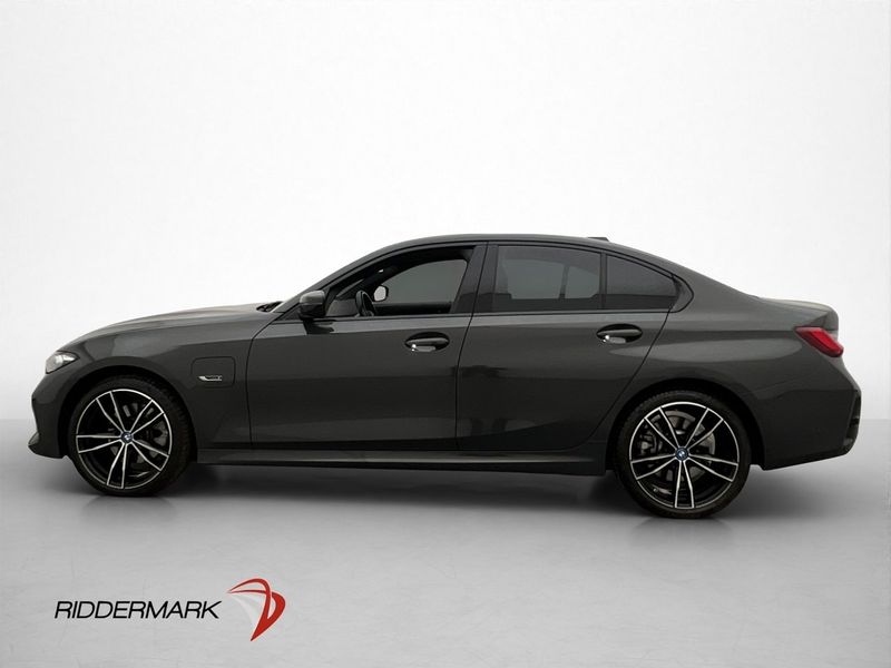BMW 330 bild 4