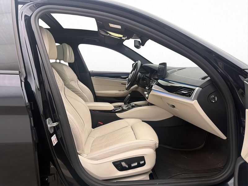BMW 530 bild 17