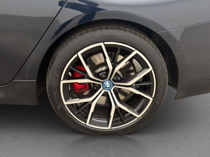BMW 530 bild 38