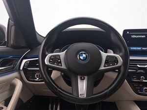 BMW 530 bild 16