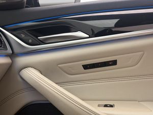 BMW 530 bild 33