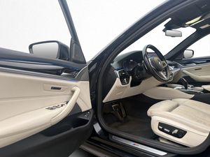 BMW 530 bild 13