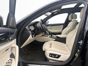 BMW 530 bild 14