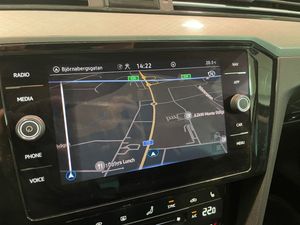 Volkswagen Passat bild 14