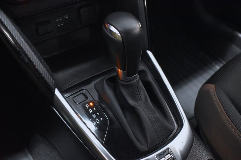 Mazda 2 bild 12