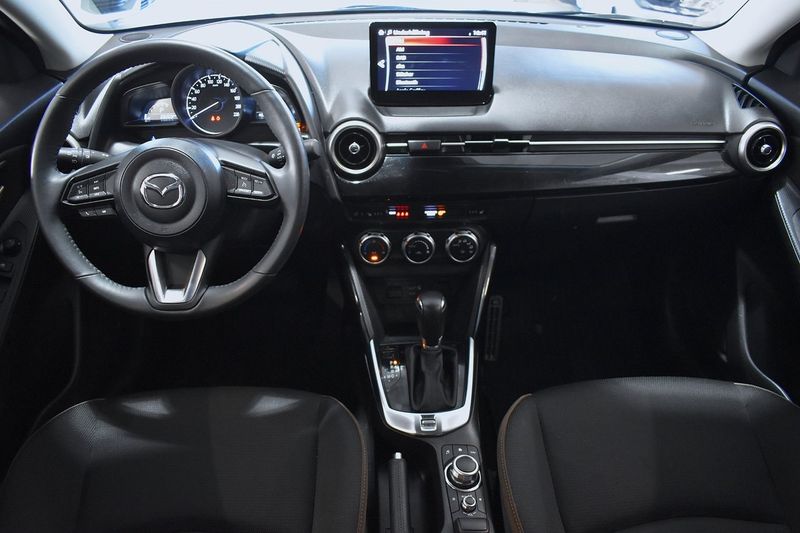 Mazda 2 bild 6