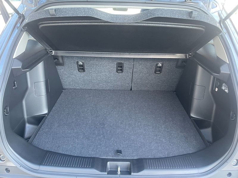 Suzuki S-CROSS bild 13