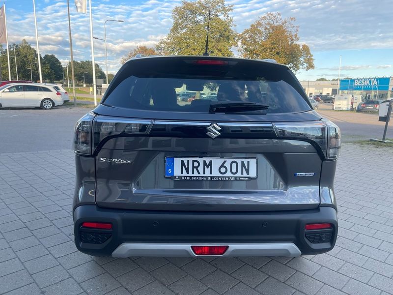 Suzuki S-CROSS bild 6