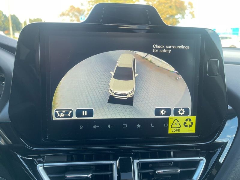 Suzuki S-CROSS bild 20
