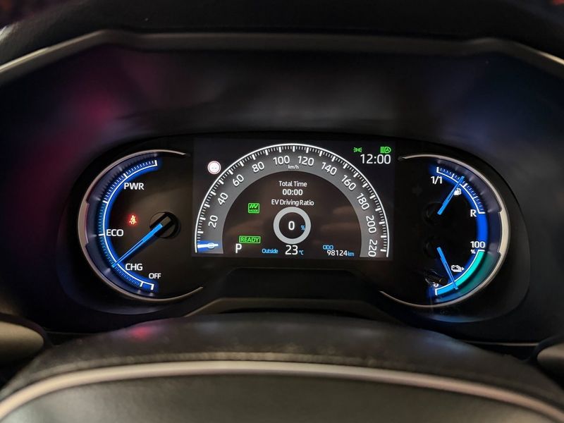 Toyota RAV4 bild 24