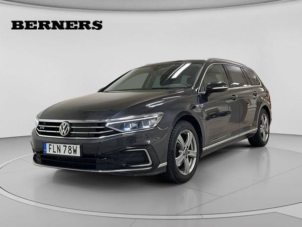 Volkswagen Passat GTE Laddhybrid / drag / Backkamera / - 2020