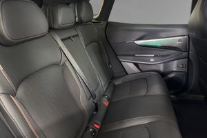 Lynk & Co 08 bild 10