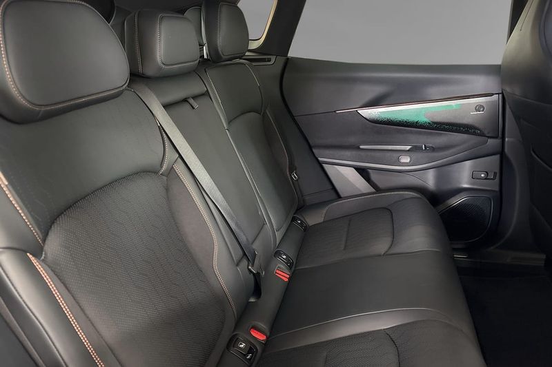 Lynk & Co 08 bild 10