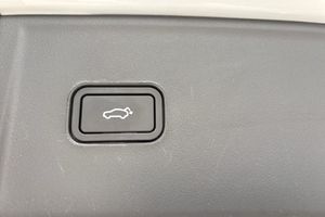 Lynk & Co 08 bild 13
