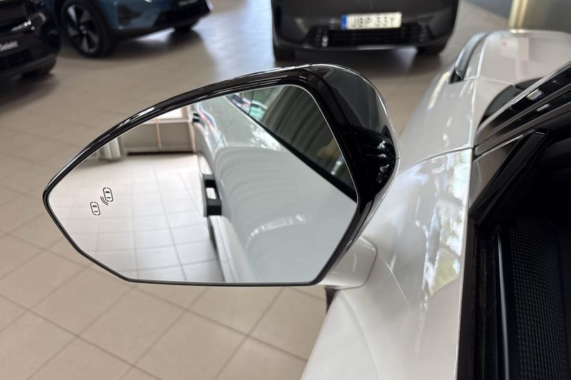 Lynk & Co 08 bild 19