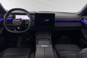 Lynk & Co 08 bild 8