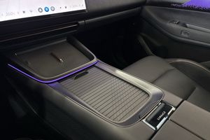Lynk & Co 08 bild 20