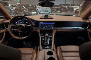 Porsche Panamera bild 13
