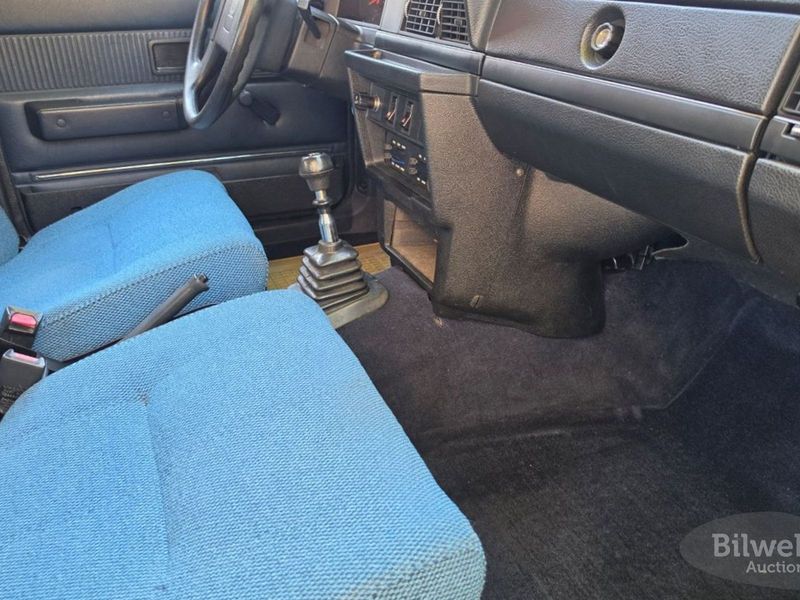 Volvo 240 bild 39
