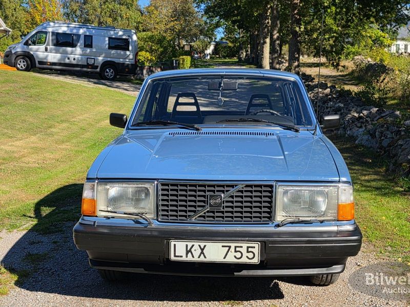 Volvo 240 bild 15