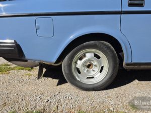 Volvo 240 bild 6