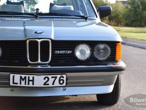 BMW 323 bild 11