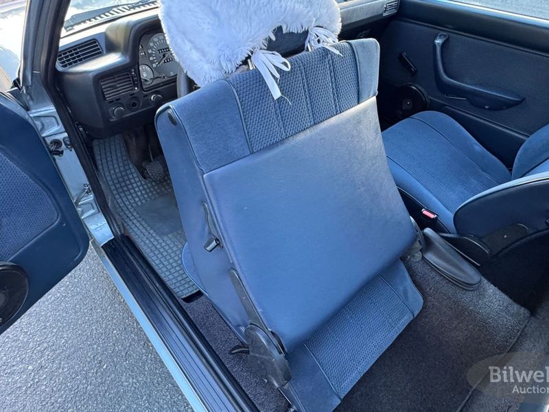 BMW 323 bild 39