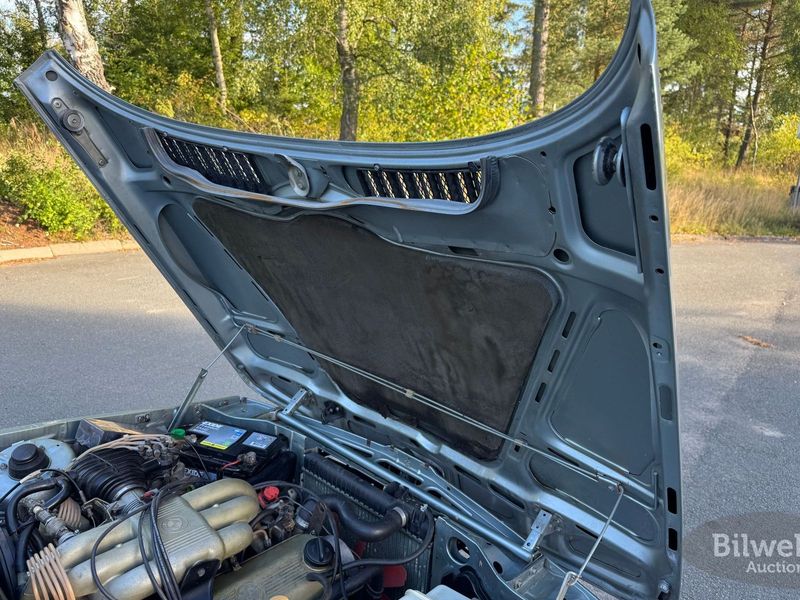 BMW 323 bild 77