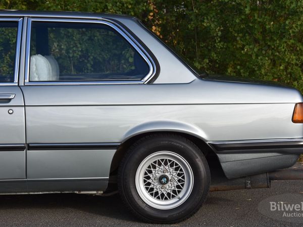 BMW 323 i E21 - 1983