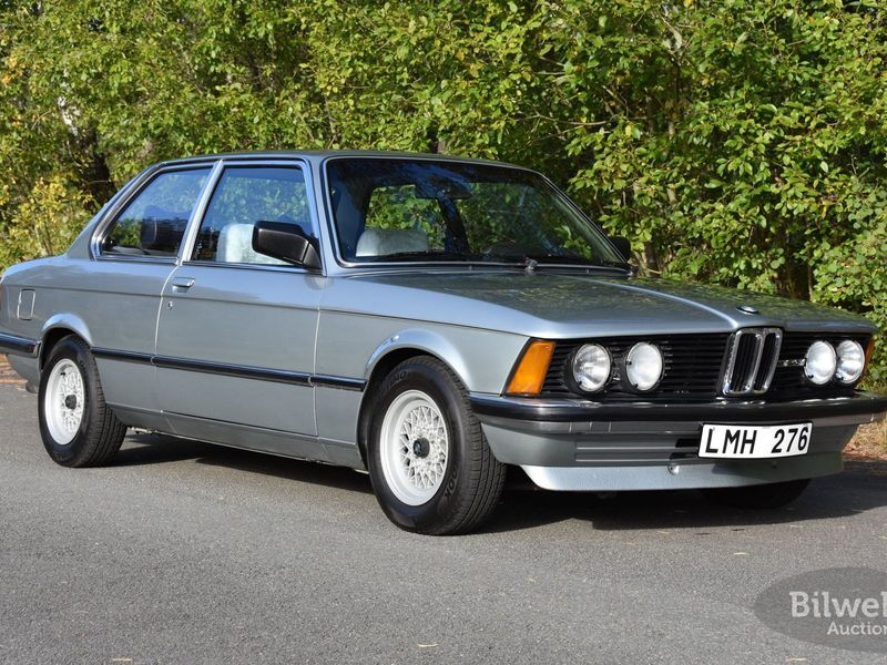 BMW 323 bild 18