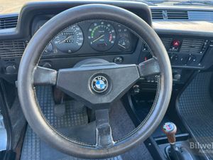 BMW 323 bild 35