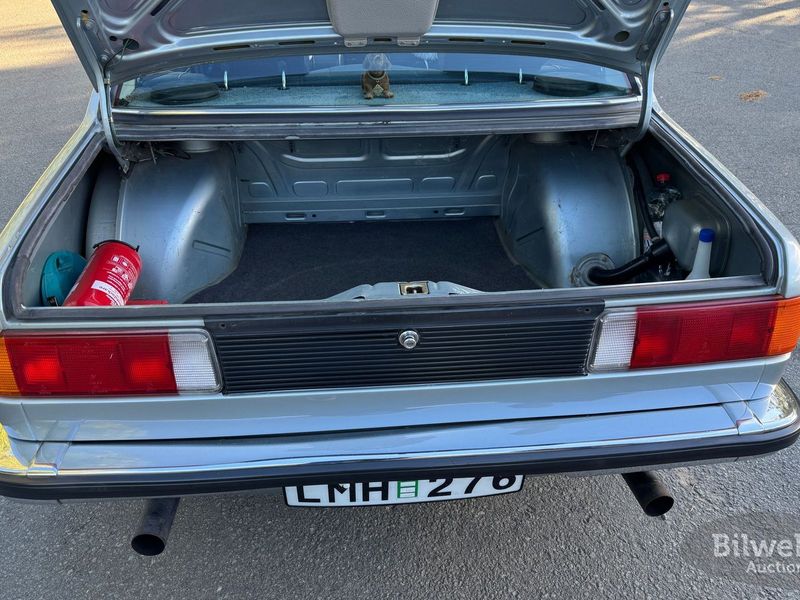 BMW 323 bild 65