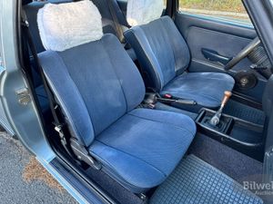 BMW 323 bild 53