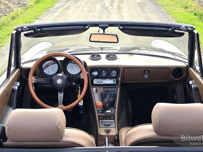 Alfa Romeo Spider bild 21