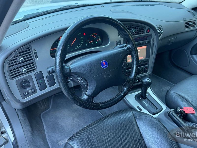 Saab 9-5 bild 30