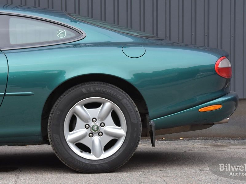Jaguar XK8 bild 18