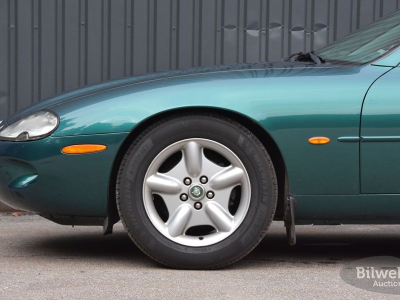 Jaguar XK8 bild 22