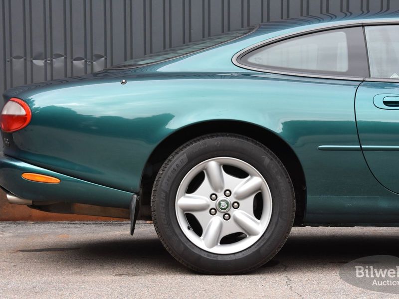 Jaguar XK8 bild 4