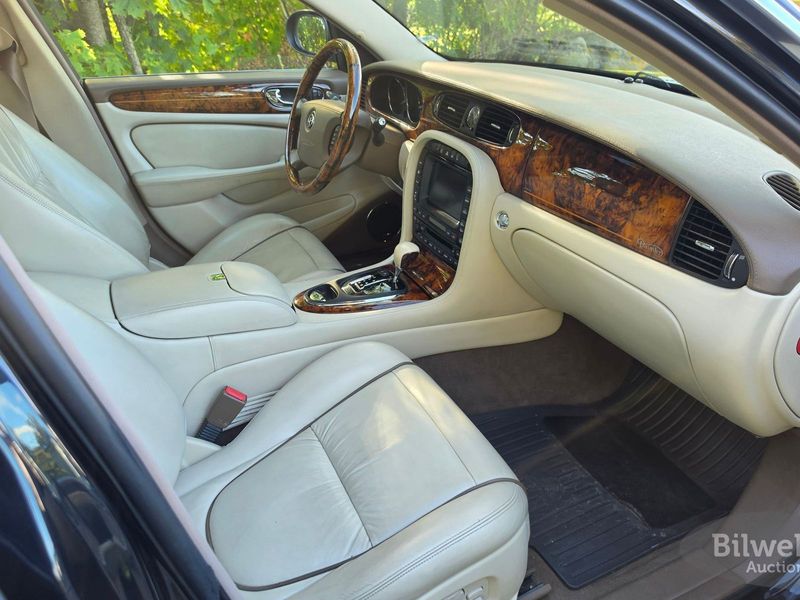 Jaguar XJR bild 41