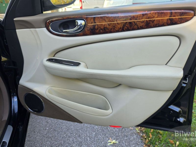 Jaguar XJR bild 40