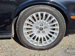 Jaguar XJR bild 1