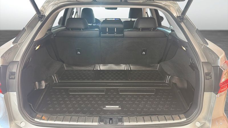 Lexus RX bild 10
