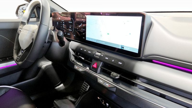 Kia K4 bild 12