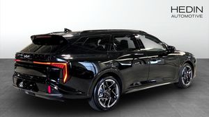 Kia K4 bild 2