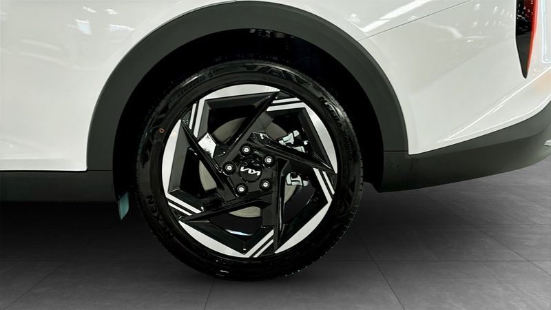 Kia K4 bild 9