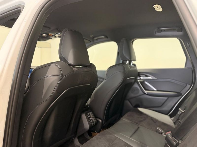 BMW X1 bild 9