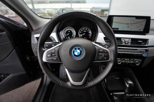 BMW X2 bild 8