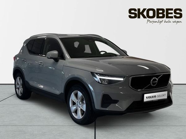Volvo XC40 B4 FWD Bensin Core - 2025